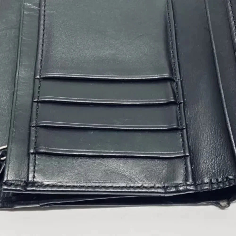 Coach Women's Black Leather Trifold Wallet Snap Front Medium Size Good Condition